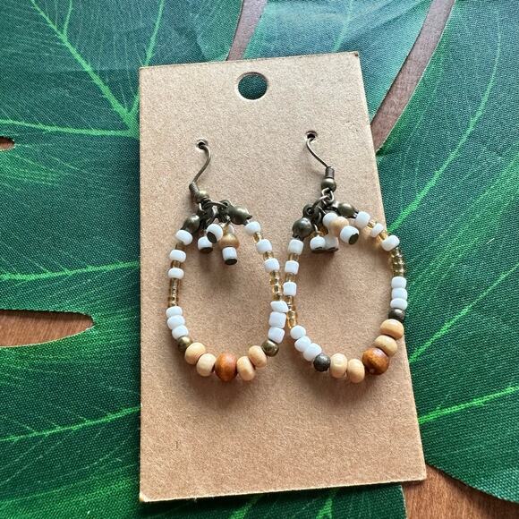 BOGO FREE BEADED NEUTRAL DANGLE BOHO EARRINGS - Picture 1 of 4